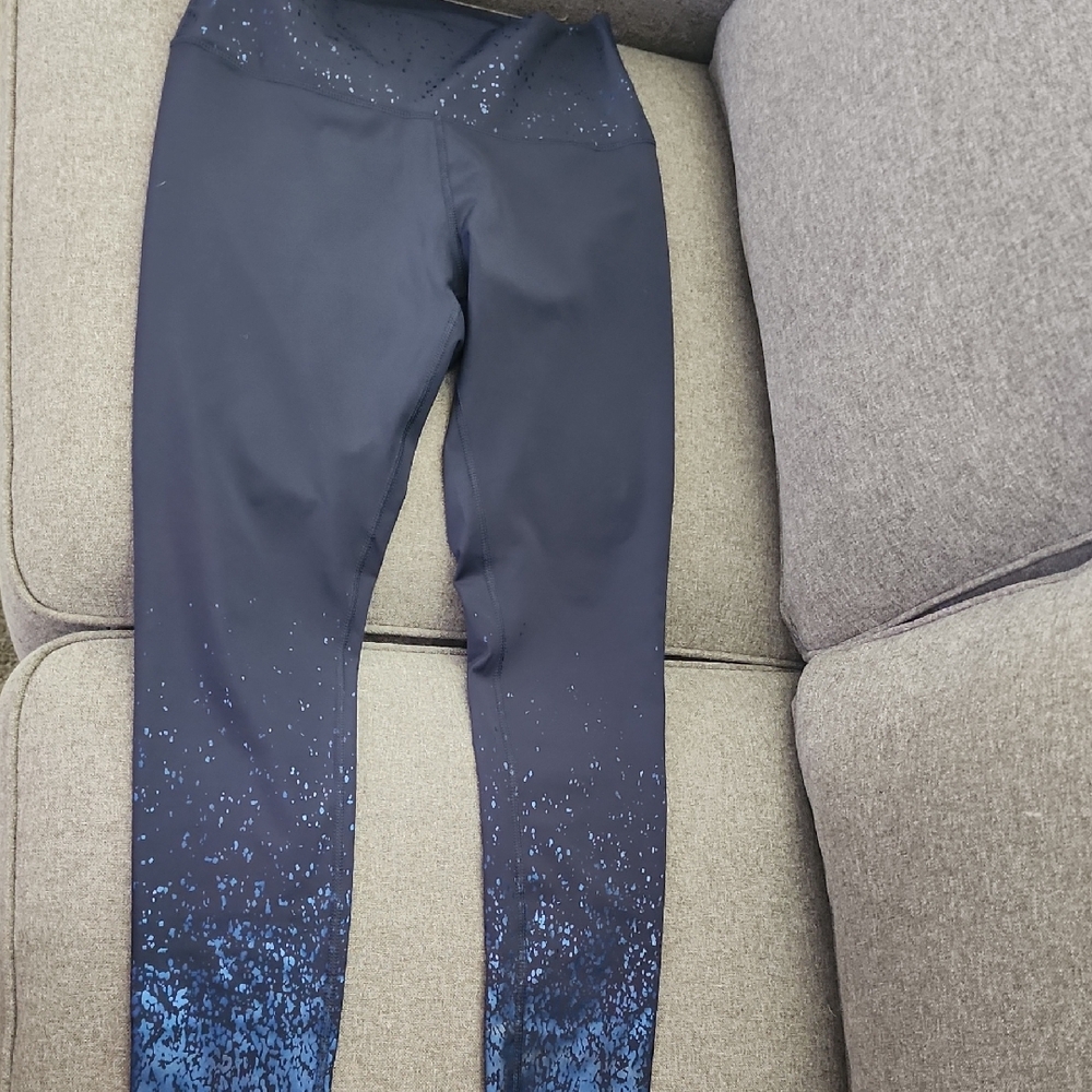 NWOT Z By Zobha Reflective Splatter Pattern Special Leggings